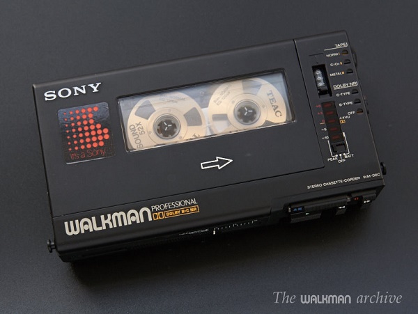 SONY-Walkman-WM-D6C-Boxed-vender-08 web.jpg