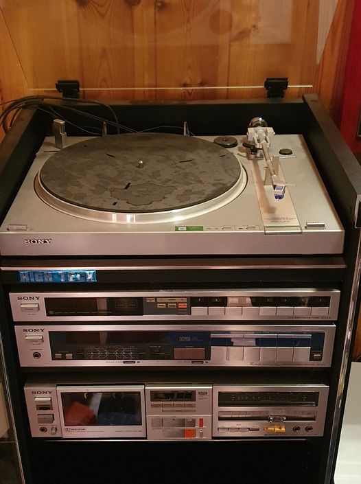 SonyRack.jpg