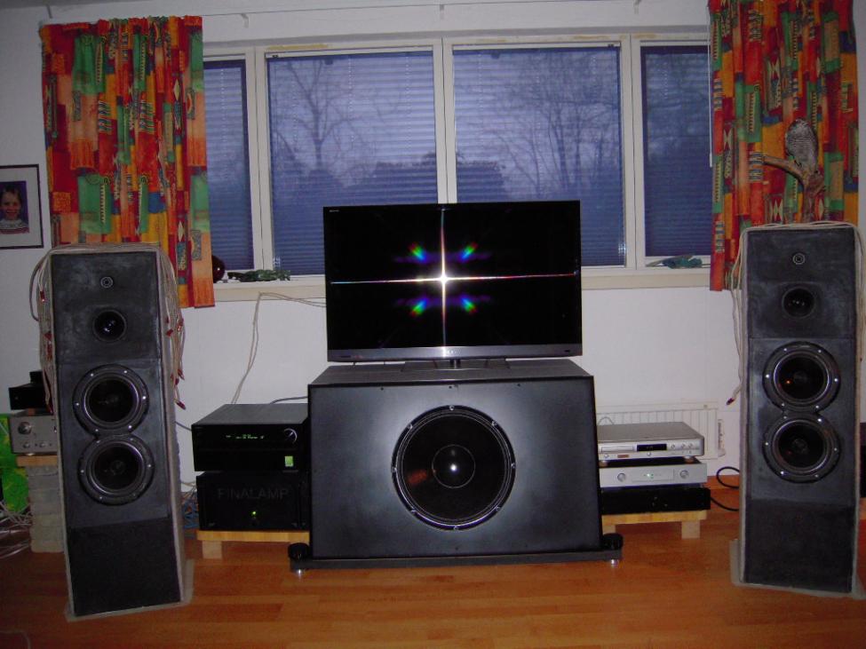 Subwoofer og diffusere 011.jpg