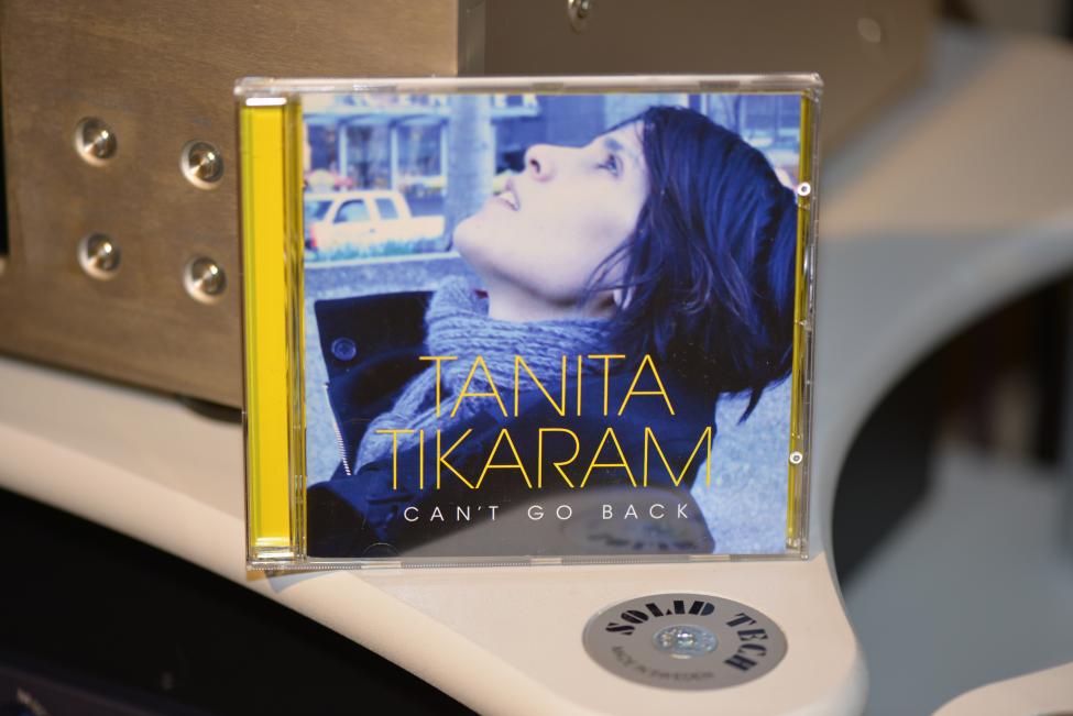 Tanita Tikaram. Can`t Go Back. 2012 001.jpg