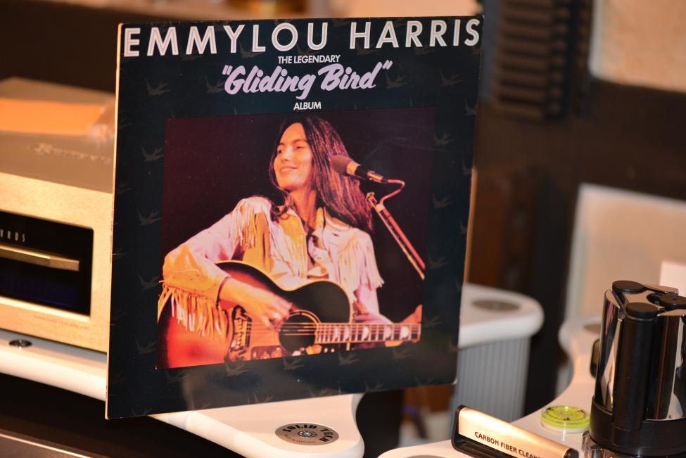 The Gliding  Bird Album Emmylou 001.jpg