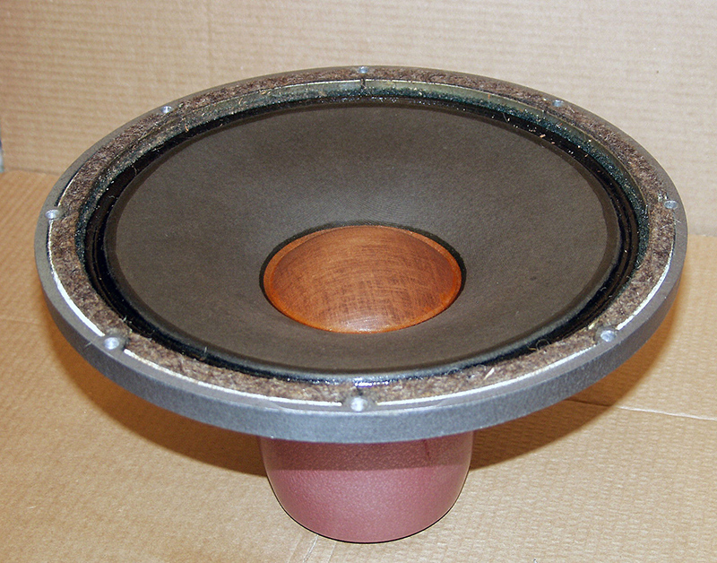 VINTAGE-TANNOY-15-MONITOR-RED-ORANGE-DUSTCAP-LSU-HF-15L--SERIAL-Nr.039734.jpg