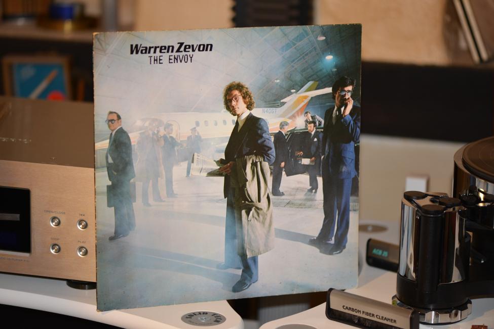 Warren Zevon. The Envoy. 1982 001.jpg