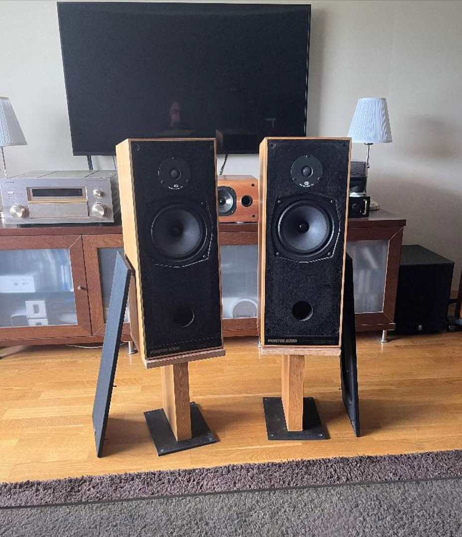 Monitor audio hot sale system r352