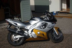 YZF600 R.jpg