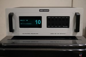 1642732-audio-research-mp-1-multichannel-preamplifier.jpg.a11d0a5a35ad5753d8c9b81ca360107a.jpg