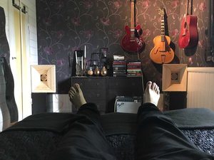 bed.jpg