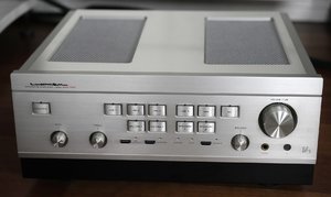 luxman.jpg