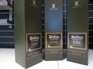 Ardbeg Alligator 3 stk.jpg