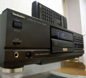 technics_sl-ps900_4_small.jpg