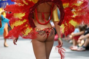 brazil-carnival-sexy-samba-dancers-photos.jpg