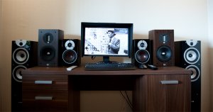 stereo2.jpg