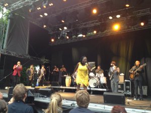 sharonjones3.jpg