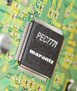 Marantz_SA11_chips.jpg