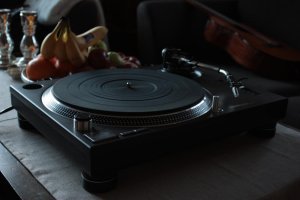 Technics sl 1210MKII.jpg