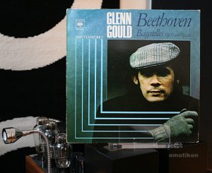 Gould Beethoven op33 op 126-1.jpg