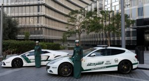 Dubai-Police-Car-Porsche.jpg