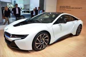 BMW-i8-Frankfurt-Live-00.jpg