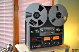 456944-studer_a810_reel_to_reel.jpg