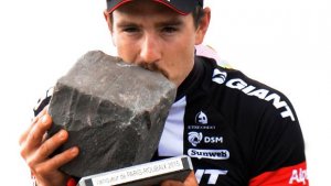 degenkolb-gewinnt-113--paris-roubaix-image_620x349.jpg