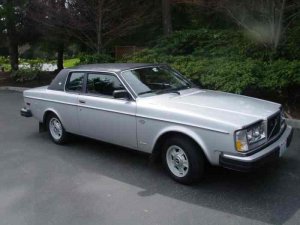 volvo-262c-bertone-09.jpg