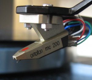 Ortofon mc-200.jpg