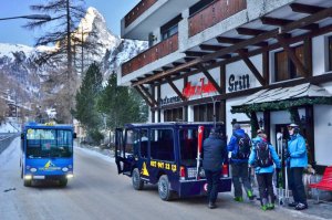 switzerland_zermatt_e-buses.jpg