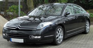 1200px-Citroën_C6_front_20100327.jpg