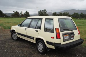 toyota-tercel-wagon-4wd-1.jpg