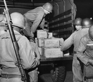 Members-of-the-Ohio-Army-National-Guard-unload-ammunition-from-the-back-of-a-truck.The-Guard-was.jpg