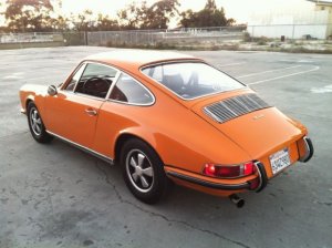 1970_Porsche_911_E_Rear_resize.jpg