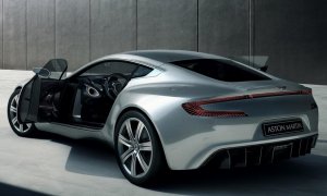 aston_martin_one-77_02.jpg