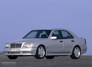 Mercedes C-Klasse.jpg