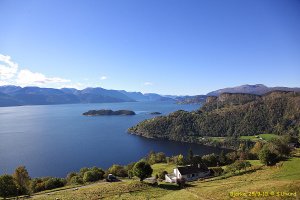 hardangerfjorden.jpg