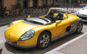 4112640jaune_Renault_Spider.jpg