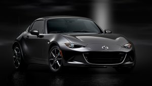 16Mazda_MX-5RF_showmodel_FQ_close_black[1].jpg