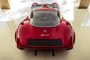 alfa-romeo-dream-garage-7_T 33 Stradale 03.jpg