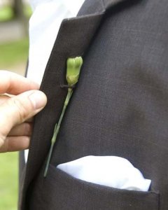 Back-Boutonniere-Latch.jpg