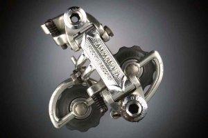 Campagnolo_Nuovo_Record_derailleur_1020A_3rd_style_additional_image_01.jpg