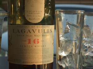 lagavulin[1].jpg