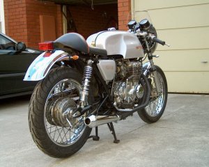 Honda CB400 Dustall.jpg