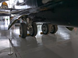 Duxford B-52 Stratofortress Landing Gear.jpg