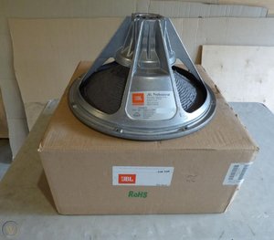 jbl-2268 -18-neodymium-subwoofer 2.jpg