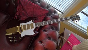 Gibson SG Custom.jpg