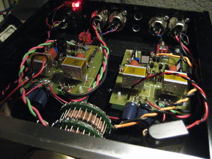 OUTPUT STACKED FOIL CAPS  AND  SE-BAL SWITCH.JPG