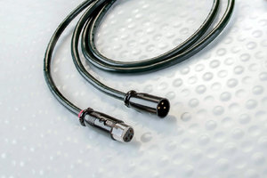 Air-Matrix-XLR-01.jpg