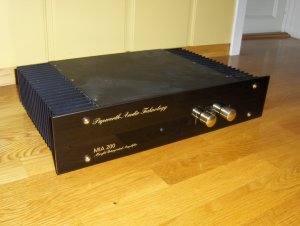 Papworth Audio Technology MIA 200 1.jpg