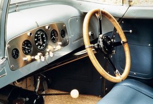 1938-Dubonnet-Xenia-Coupe-Interior-650x444.jpg