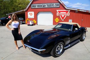 1969-chevrolet-corvette-stingray.jpg