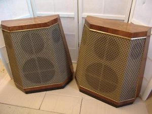 FANE-QUARTET-open-baffle-floor-standing-speakers.jpg